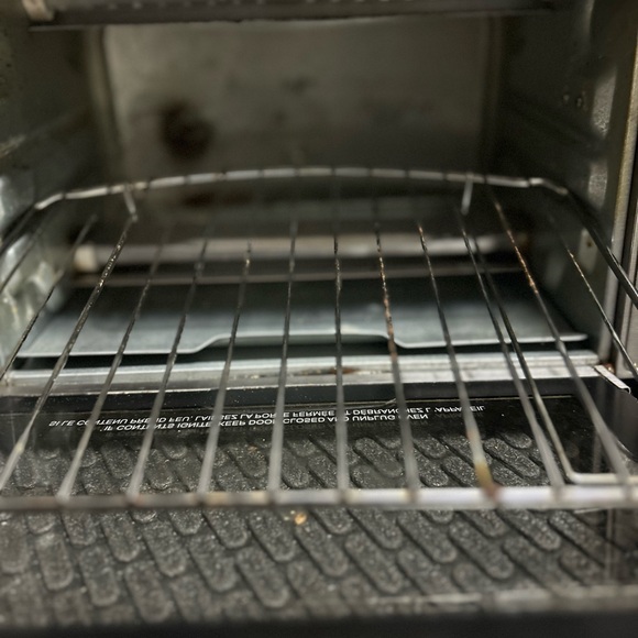 Hamilton Beach Silver Toaster Oven - Picture 4 of 5